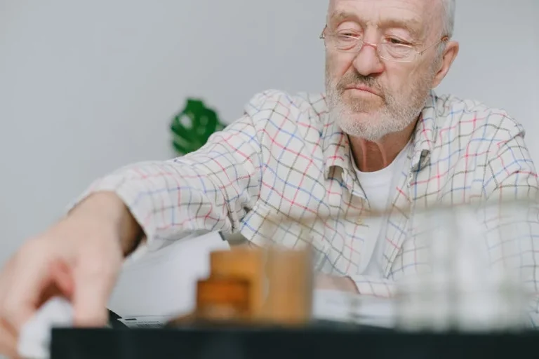 ZUS przelicza emerytury – kwietniowa pułapka, lipcowa szansa