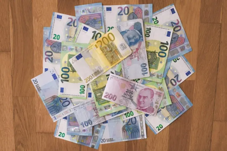 Poranny przegląd kursów walut – 08.06.2026